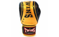 Боксерские перчатки Twins Special FBGV-TW4 Gold Black 10 oz