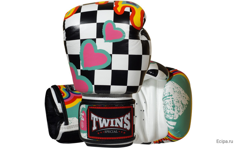 Боксерские перчатки Twins Special FBGVL3-65 Chess 16 oz