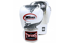 Боксерские перчатки Twins FBGVL3-23 white silver 10 oz