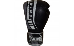 Боксерские перчатки Twins Special BGVL15 black 10 oz